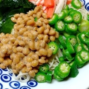 ネバネバ〜納豆とオクラのぶっかけ素麺